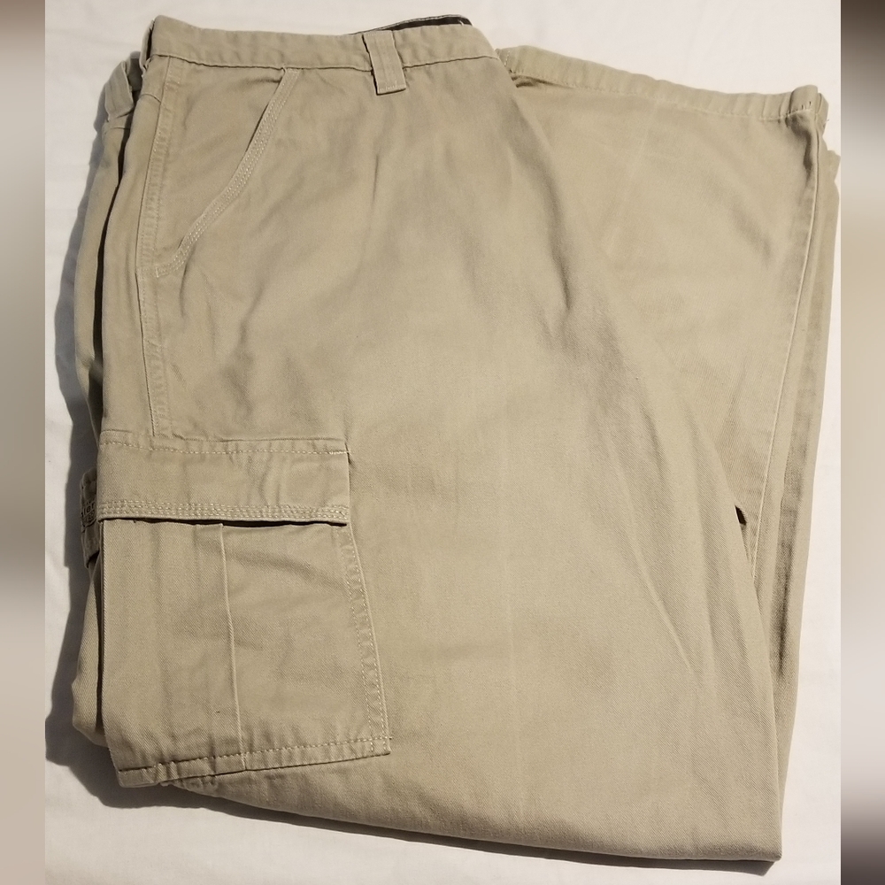 Wrangler Khaki Jean Size 40